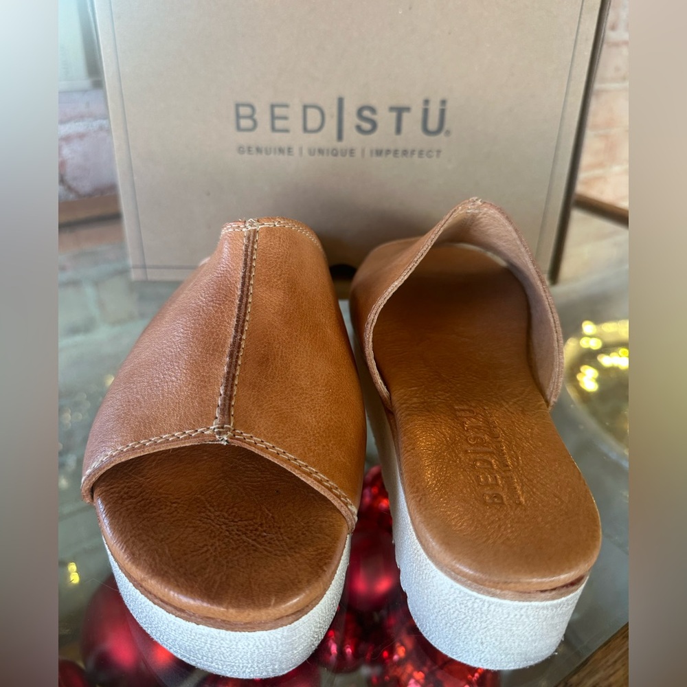 BED|STU Tan Leather Open-Toe Slides - Picture 4 of 4